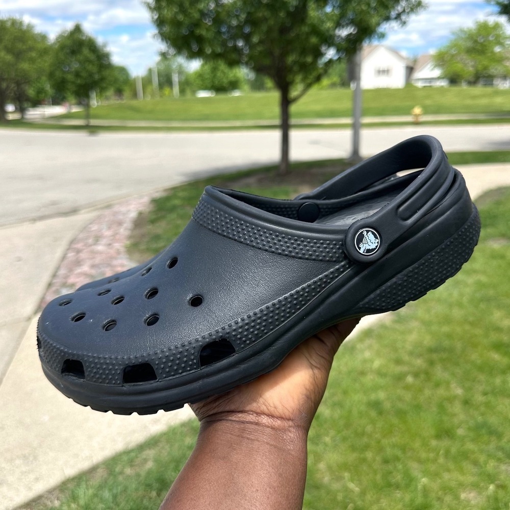 Crocs Adult Classic Clogs Unisex Size M10 W12 Black Sandals - Picture 8 of 12